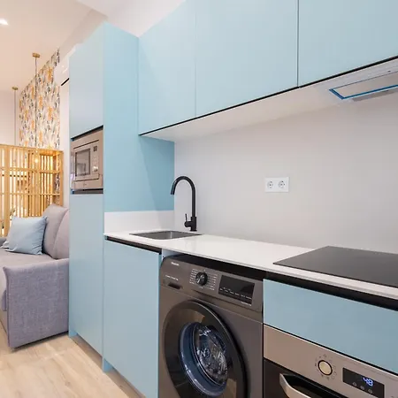 Florit Flats - The Trafalgar Iii Valensiya