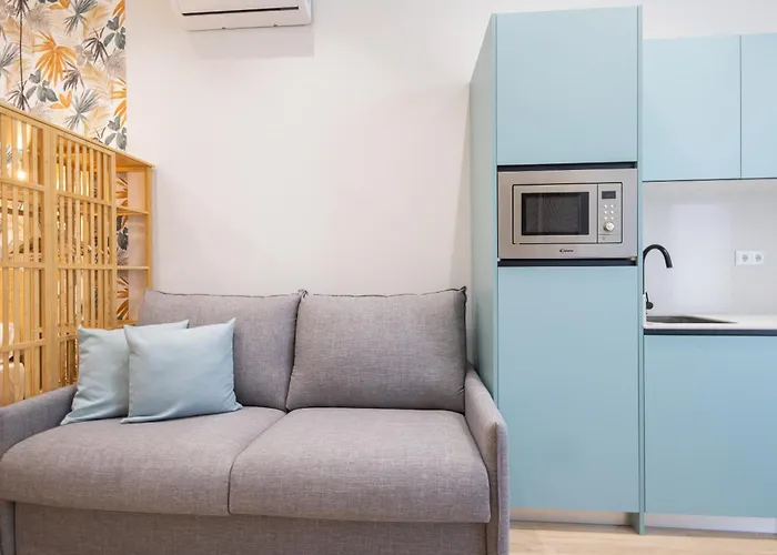 Florit Flats - The Trafalgar Iii Apartment